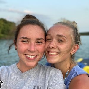 Meet your Posher, Emma